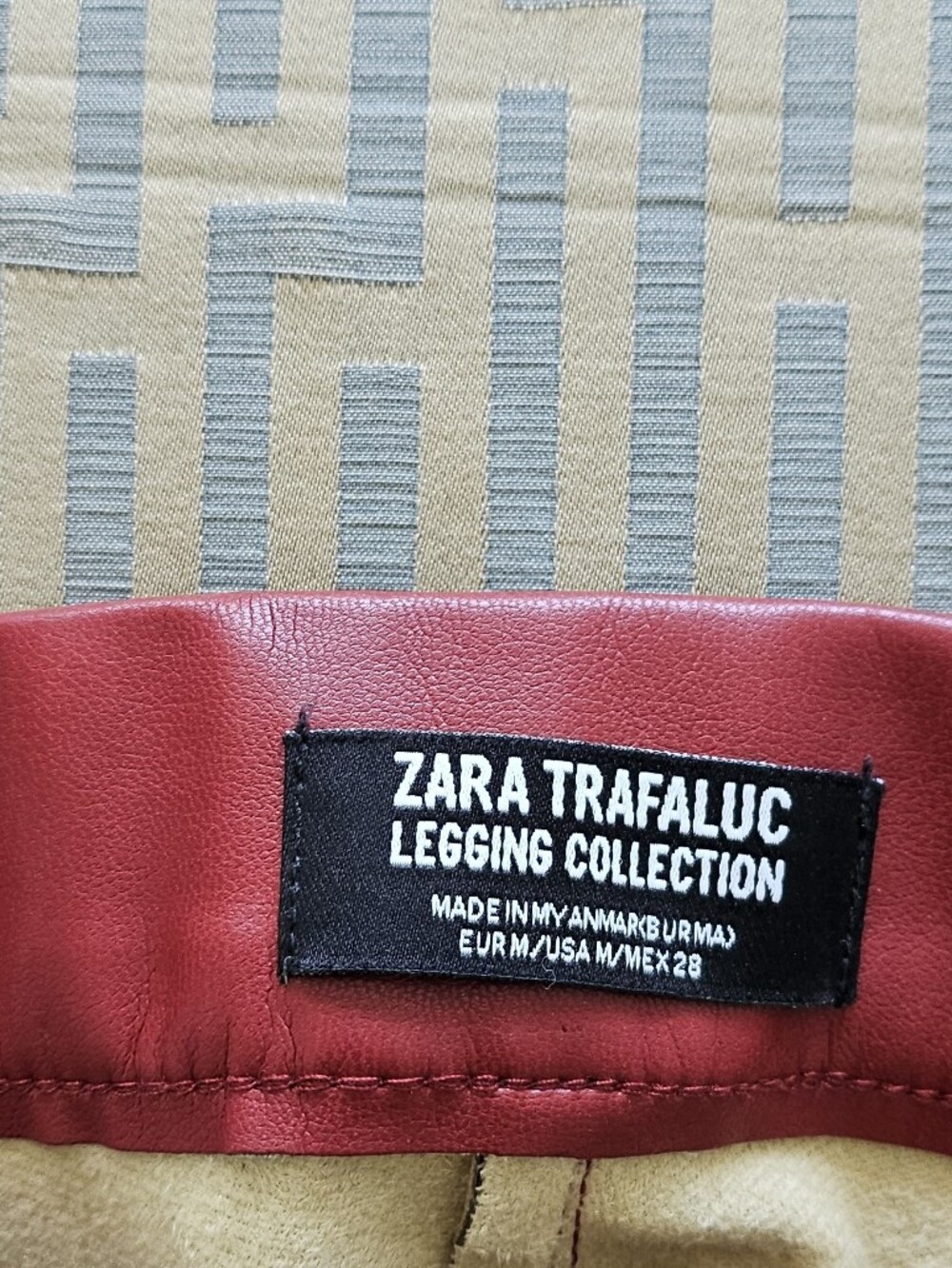 Zara Faux-Leather Slim Leg Pants in Deep Wine - Picture 4 of 5